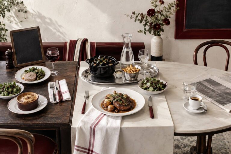 Bistrot, brasserie, café : ce qui les distingue vraiment